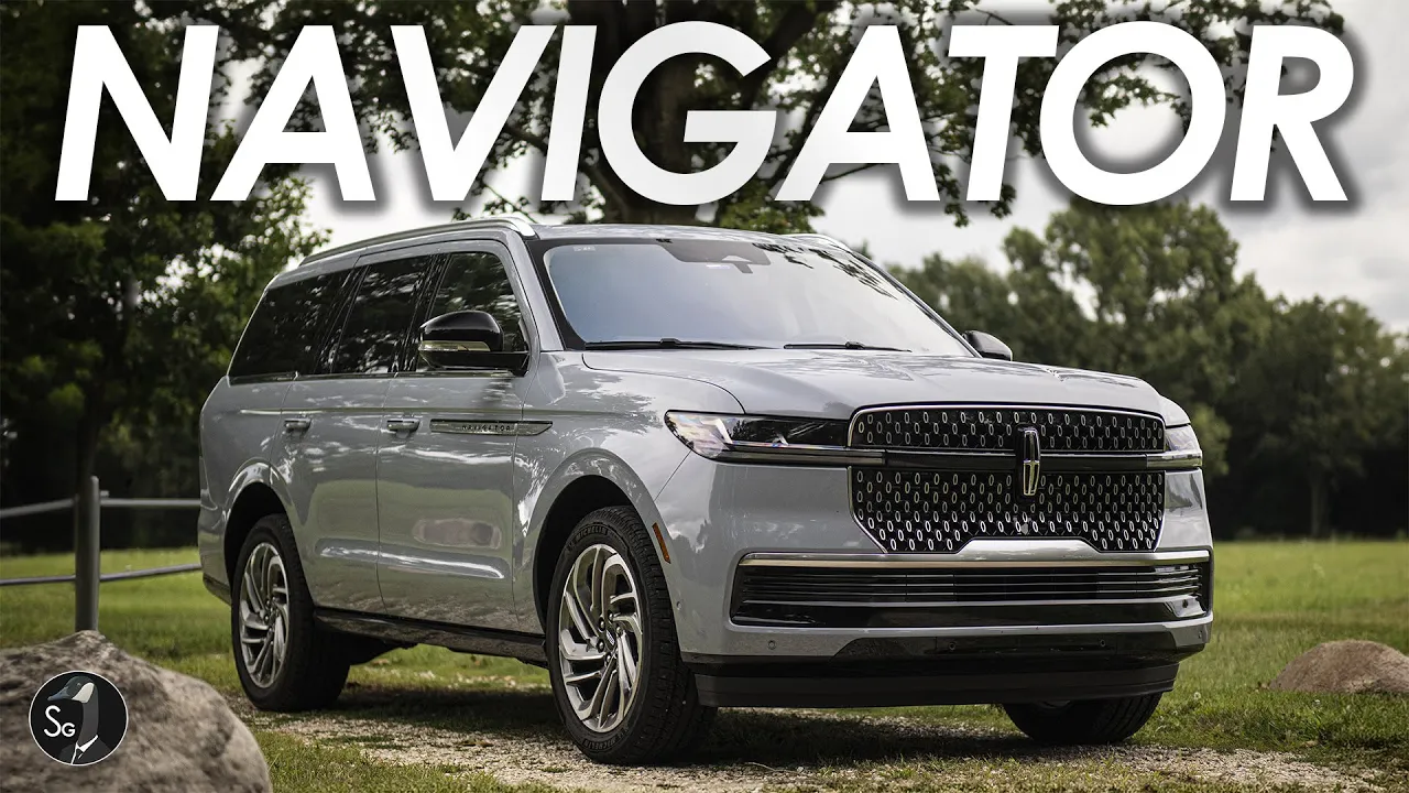 2025 Lincoln Navigator | Big Hauler, Big Screens