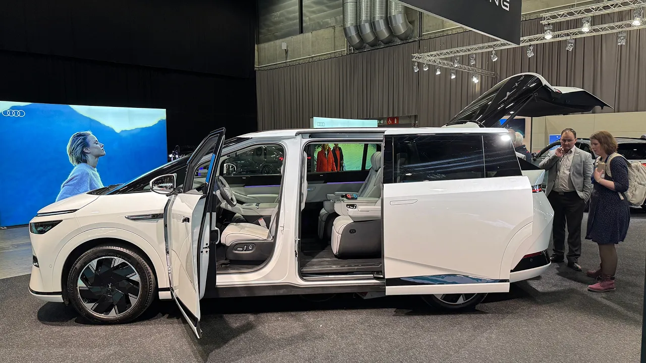 Sniktitt på Xpeng X9 – «business-class» for alle om bord