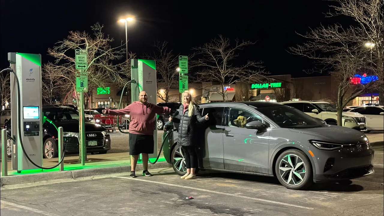 Volkswagen ID.4 Upgraded w/ Plug & Charge On Electrify America
