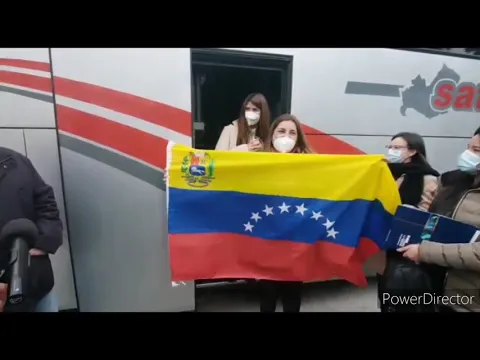 <span style="color:var(--accent)">Video:</span> “Hola Molise… Siamo al vostro servizio”, arrivano i 18 medici venezuelani per aiutare gli ospedali