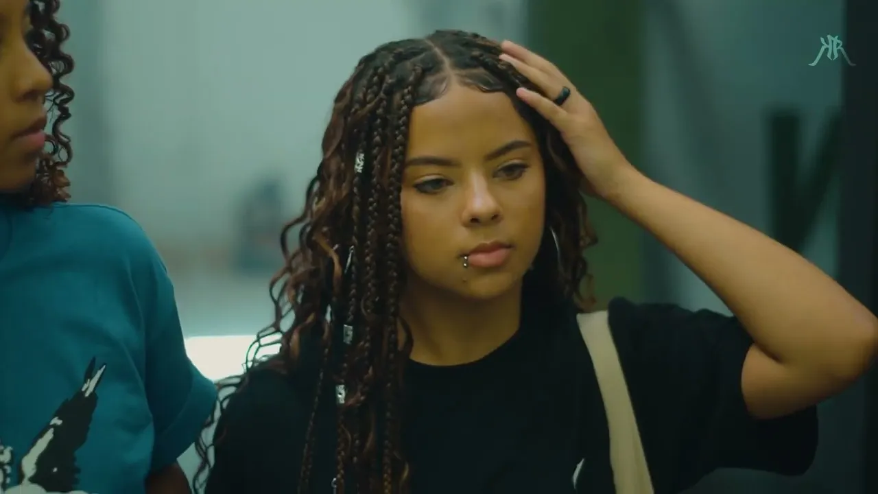 Vídeo de Kodara Streetwear | Camisetas, Calças, Bermudas, Bonés e Ecobags