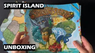 Unboxing Spirit Island coop solo board game