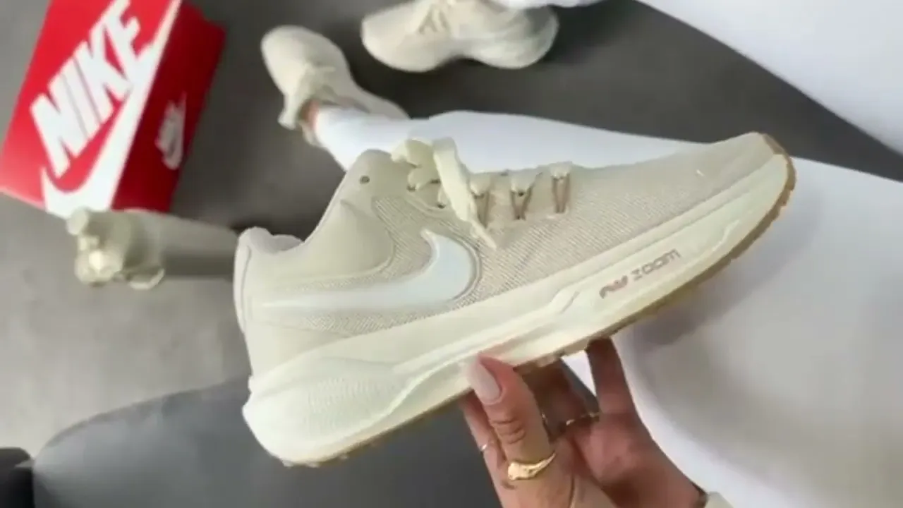 Vídeo de Prata Shoes