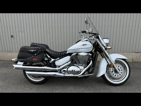 2022 Suzuki Boulevard 800 Thumbnail alt