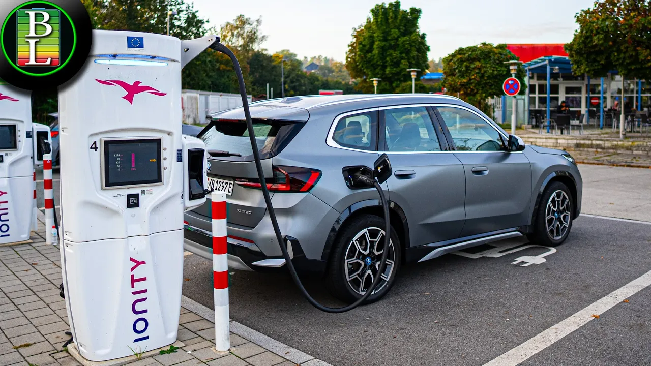 Charging the BMW iX1 xDrive 30 at Ionity from 7-84%