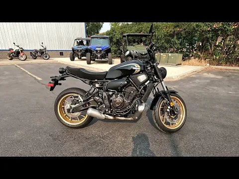 2026 Yamaha Xsr700 Thumbnail alt