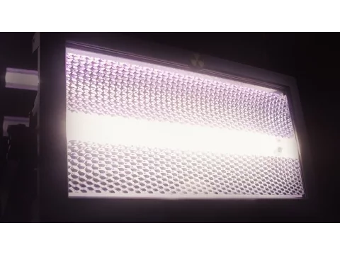 Product video thumbnail for Martin Atomic 3000 DMX Strobe Light