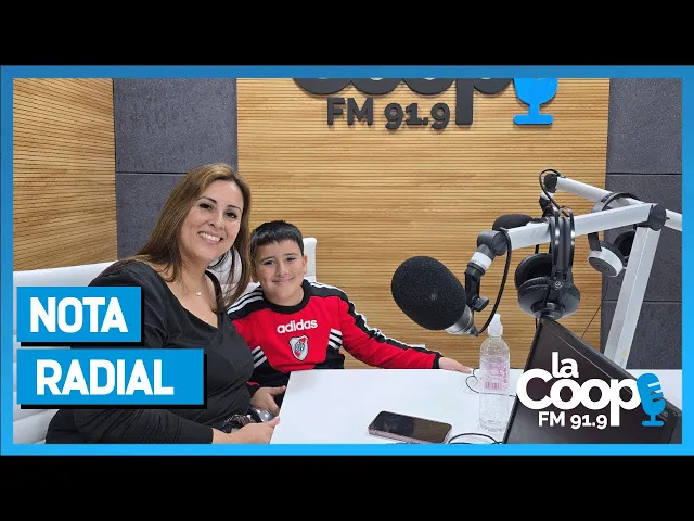 PAOLA ROMERO PASÓ A LA FINAL EN EL KARAOKE DE BAUDINO