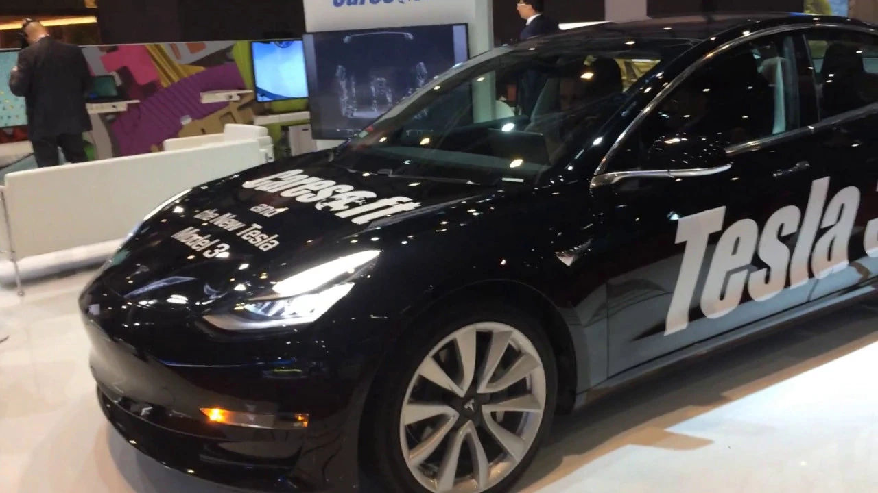 Genève 2018 : Tesla Model 3