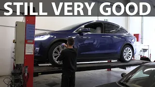 Tesla Model X P90DL getting repairs at 265k km/5 years
