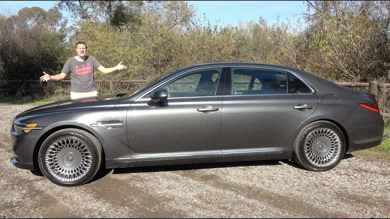 The 2020 Genesis G90 Ultimate Is a Bargain Luxury Sedan