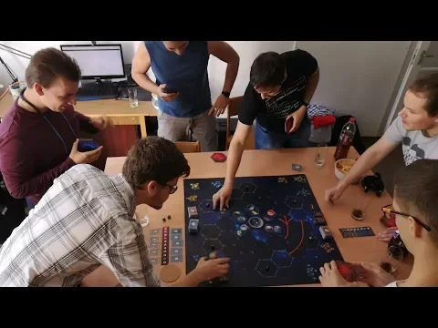 A 6-player TI4 timelapse, with a 4-player tie at the end!