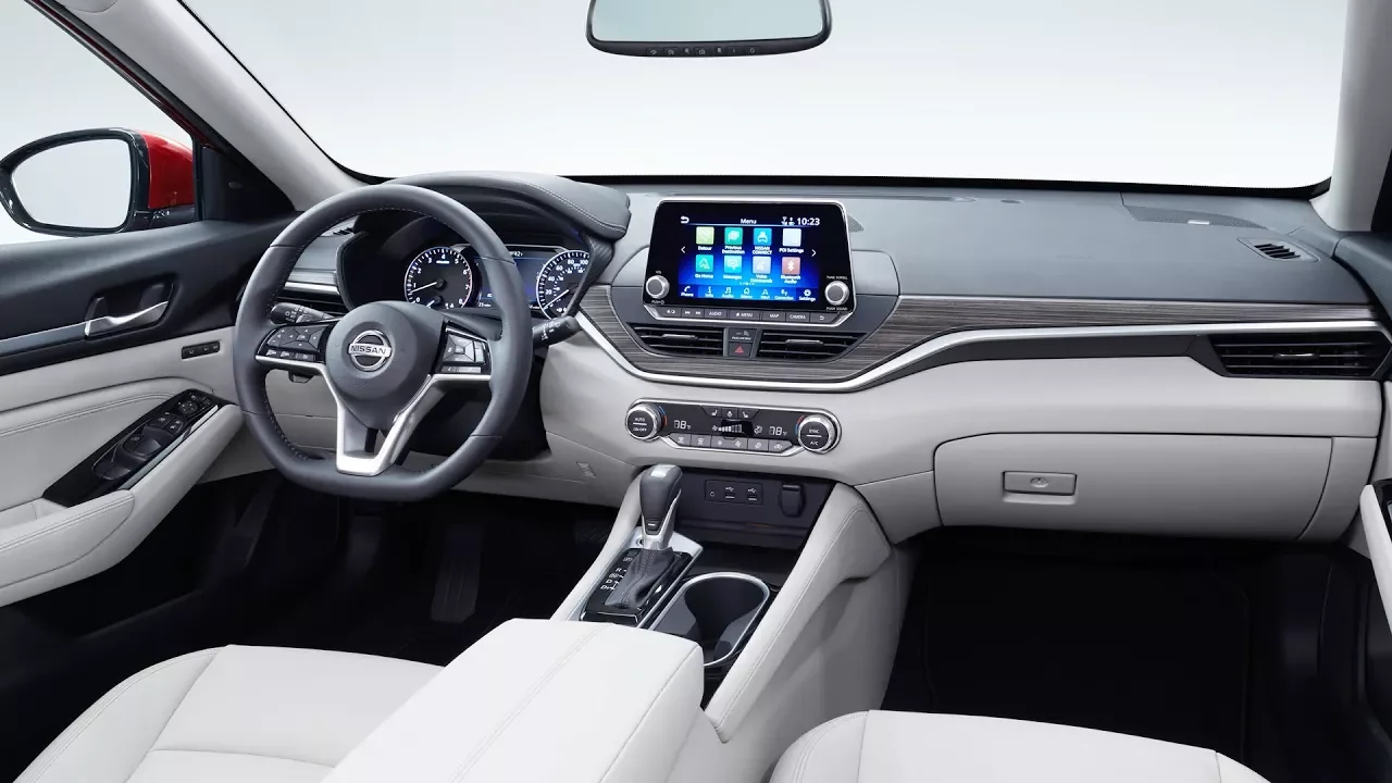 2019 Nissan Altima - INTERIOR