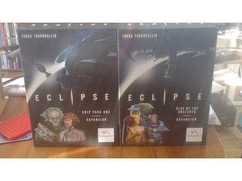 Boardgame Night ; We play Eclipse & expansions