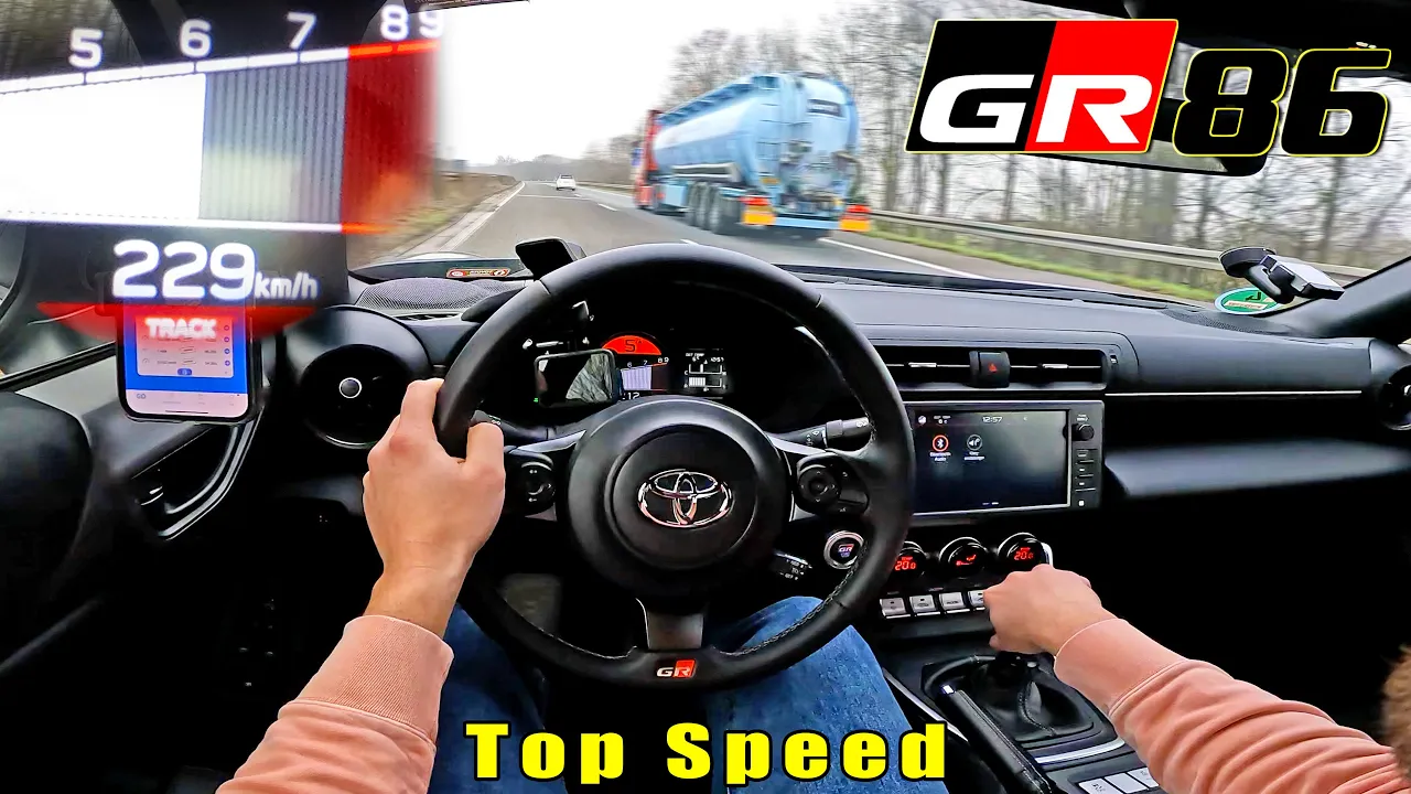 Toyota GR86 with a MANUAL is N/A FUN on the UNLIMITED AUTOBAHN!