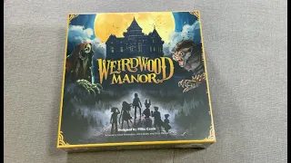 The Discriminating Gamer: Weirdwood Manor unboxing with Ray