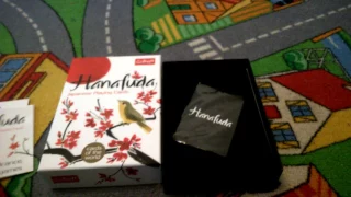 Hanafuda - unboxing (mlodygiercownik.blog.pl)