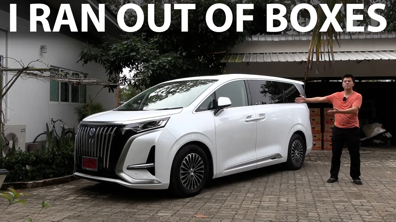 Denza D9 Performance banana box test and interior review