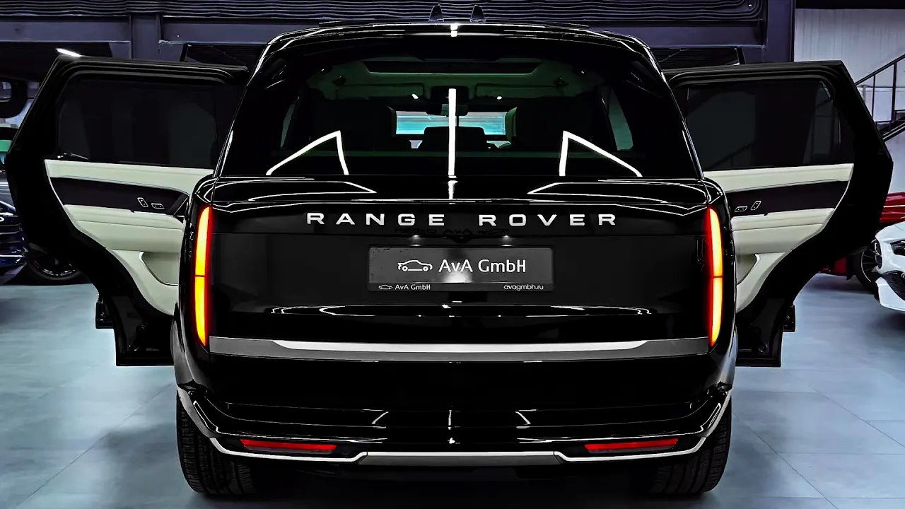 2024 Land Rover Range Rover - imposing Large SUV!