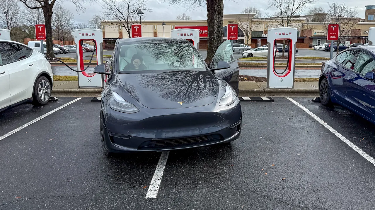250kW VS 150kW Superchargers! Does It Actually Matter With Model 3/Y?