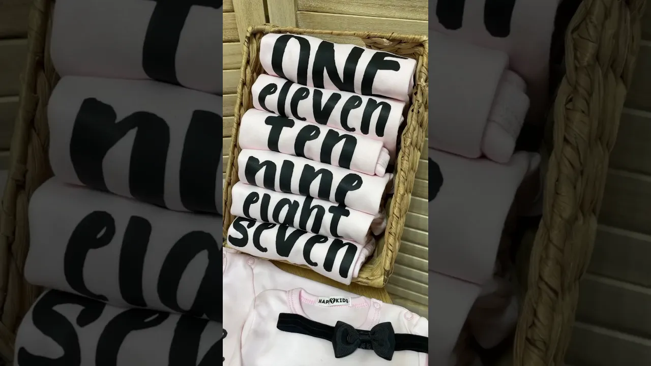 Набір 12 боді для фотосесій "Стрілочки" однотонний рожевий