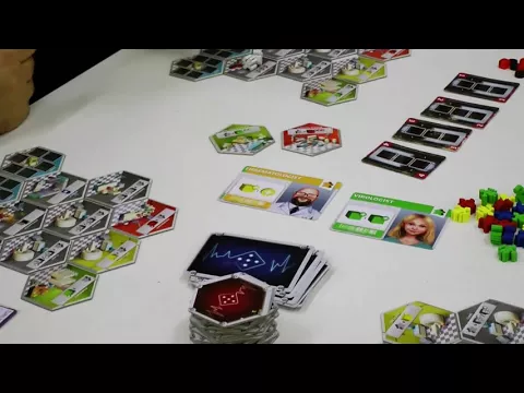 Dice Hospital (Alley Cat Games) / Essen 2017 / Essen 2018