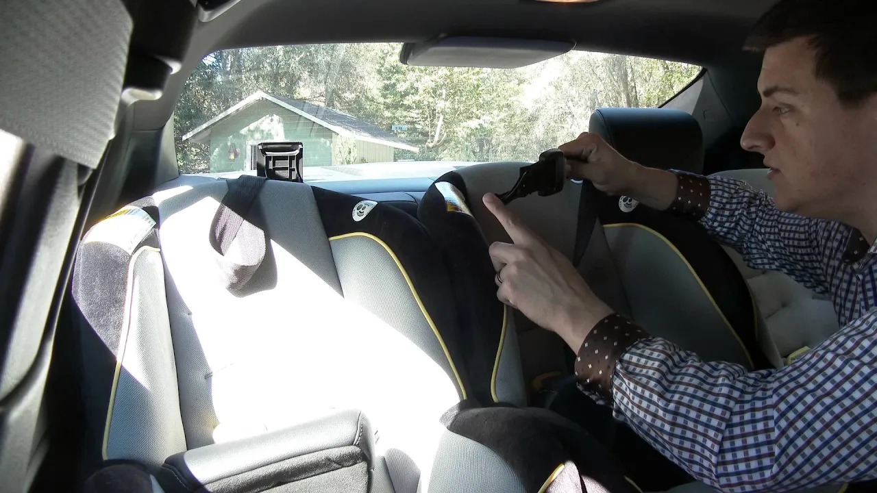 2016 Acura ILX Child Seat Review - In 4K!