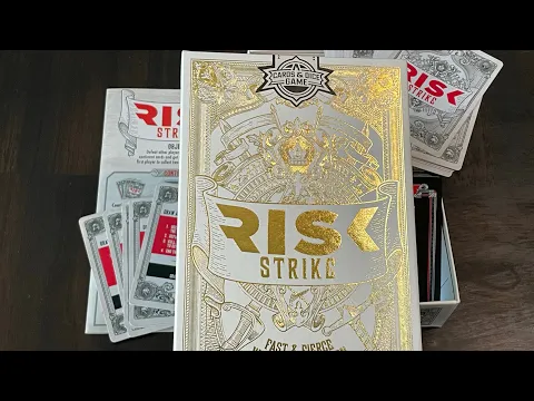 Risk Strike (Avalon Hill/Hasbro) - Unboxing