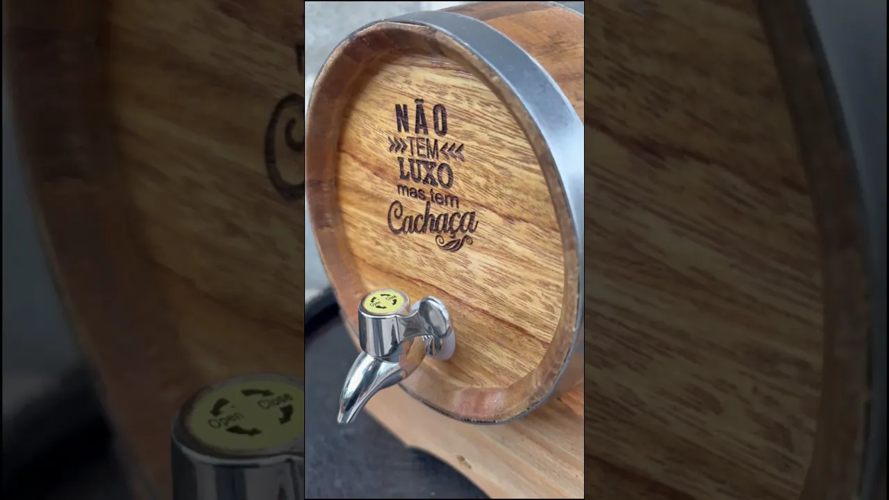 Vídeo de Wood e-commerce - Barris de Madeira de qualidade 