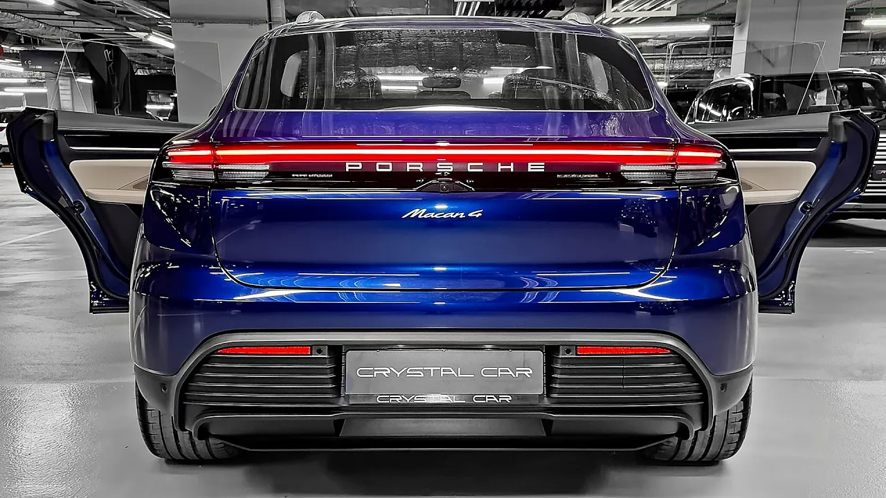 2025 Porsche Macan 4 - Impressive Compact Luxury SUV!