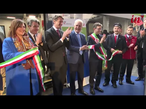 <span style="color:var(--accent)">Video:</span> Nuovi treni Blues a tripla alimentazione sui binari della Toscana