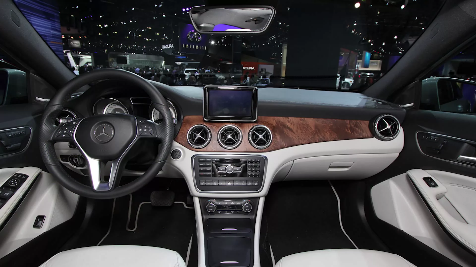 2013 LA Auto Show Preview - Day 1