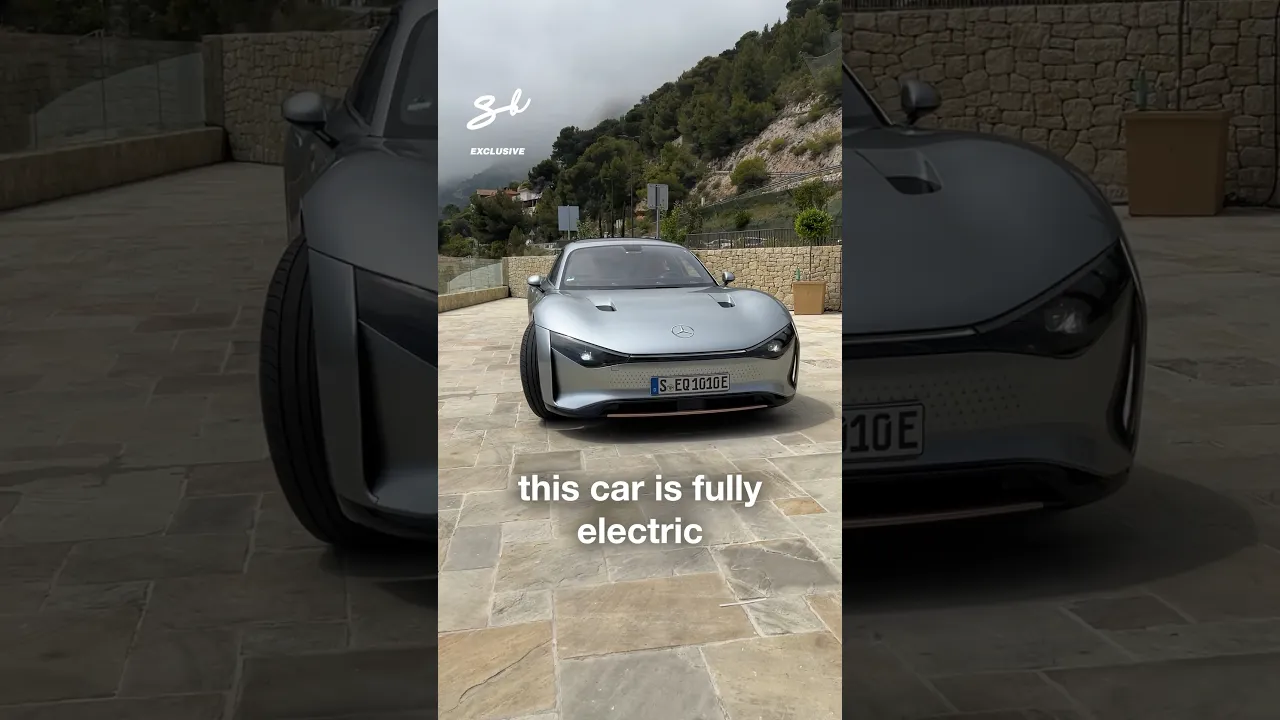 The ultra eco-friendly Mercedes Vision EQXX has seats made from a cactus and a 1000km range! 🌵🏎️