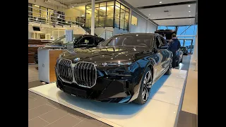 BMW i7 xDrive60 - luksus elbil - vi kikker kjapt på den