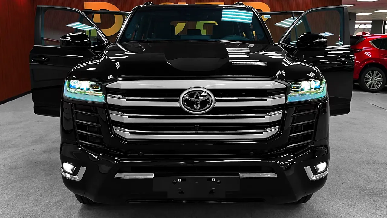 Toyota Land Cruiser (2025) - Extra Large Ultra Luxury SUV!