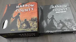 Harrow County Satchel Edition | Unboxing | Englisch + Deutsch mit Übersetzungs-Kit | Spieleschmiede