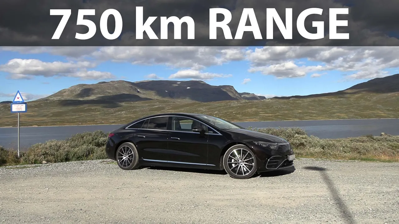 Mercedes EQS 450+ Sunday driving