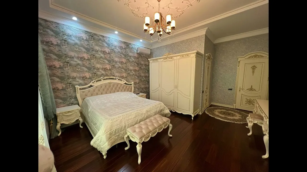 Satılır ev/villa 10 otaqlı 750 m², Əhmədli m.- (əmlakın videosu) Satılır ev/villa 10 otaqlı 750 m², Əhmədli m.- (əmlakın videosu)