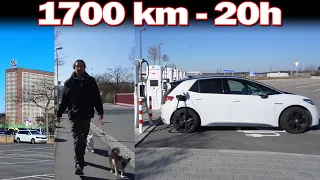 Driving my Dogs with my VW Id.3 to Wolfsburg