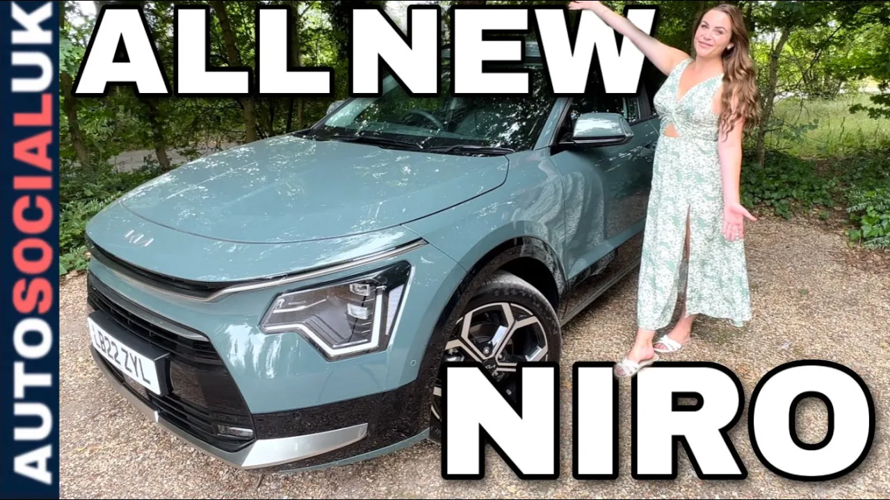 ALL NEW Kia Niro hybrid - this is the BEST entry level SUV! (1.6 Petrol HEV) UK 4K 2022