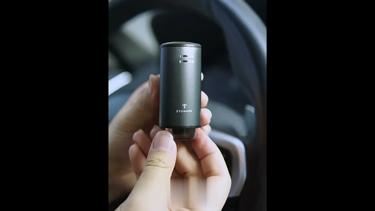 Автоматичний автомобільний аромадифузор Etonner Intelligent Car Aromatherapy Diffuser 220 mAh 3 аромати в комплекті Black (ET-03-A)
