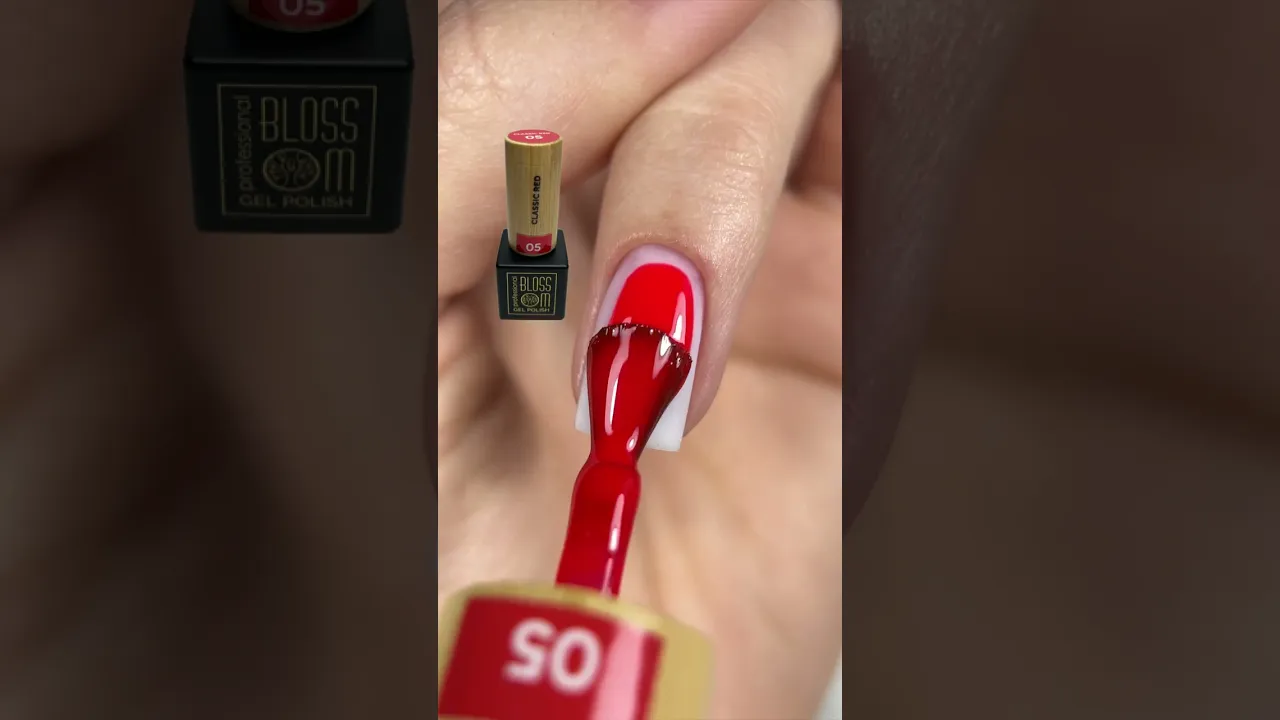 Gel Polish №05 Classic Red