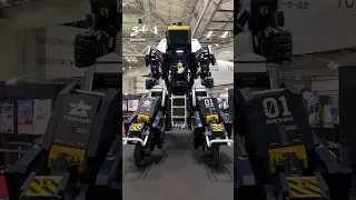 It’s like the Mighty Morphin' Megazord from Power Rangers…😂🤖 #robots #cooltech #powerrangers