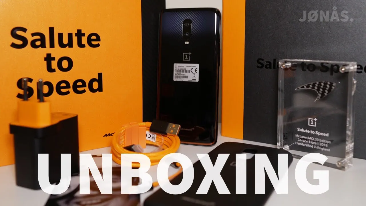 AR Unboxing - OnePlus 6T McLaren