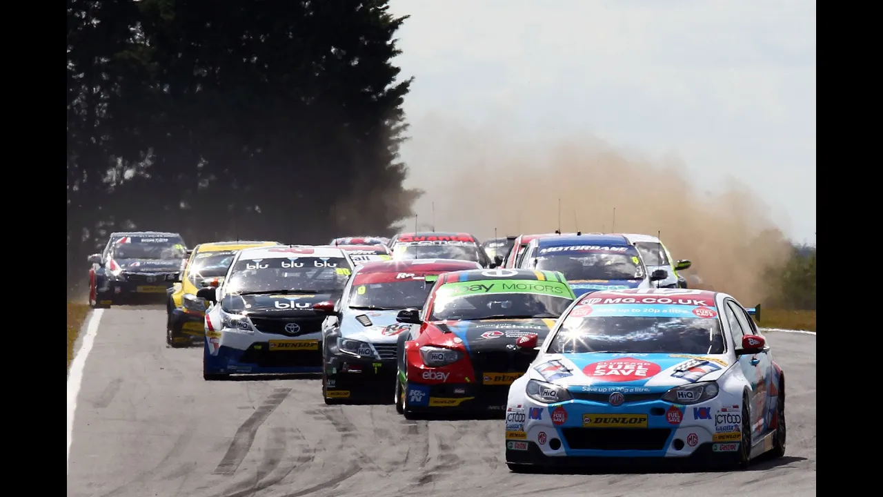 2014 Dunlop MSA British Touring Car Championship - highlights from Snetterton