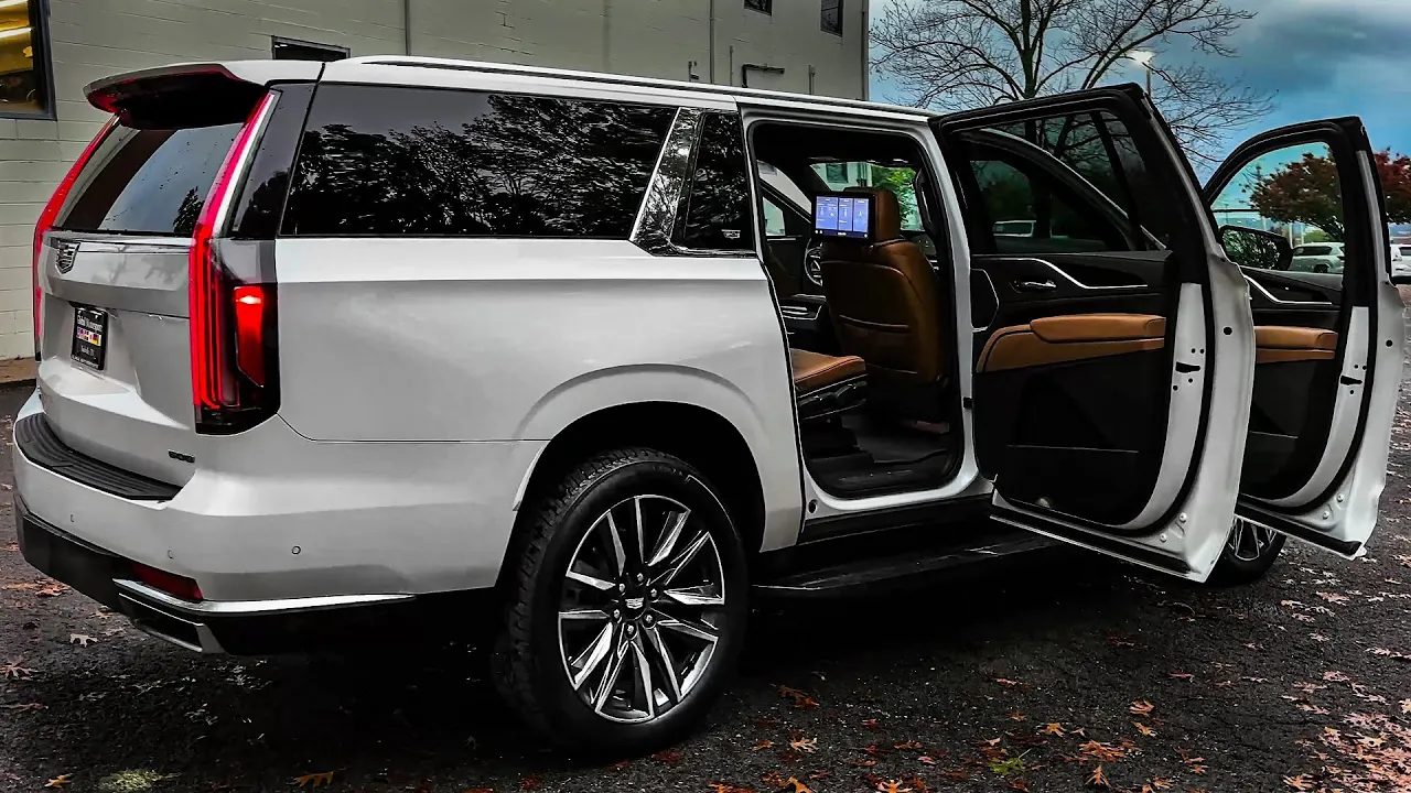 2023 Cadillac Escalade - Ultra Luxury Big Vild SUV!
