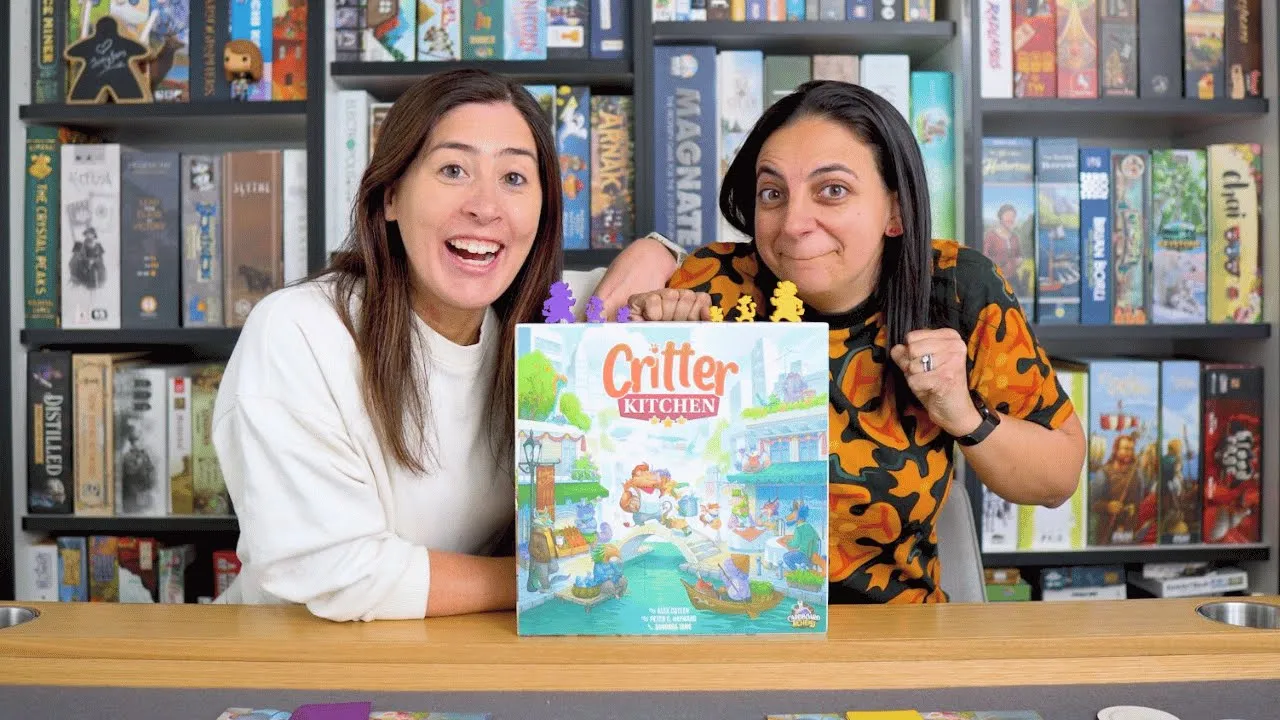 Critter Kitchen ~ an early first look & comparison to Flamecraft 👀| Board Game Preview