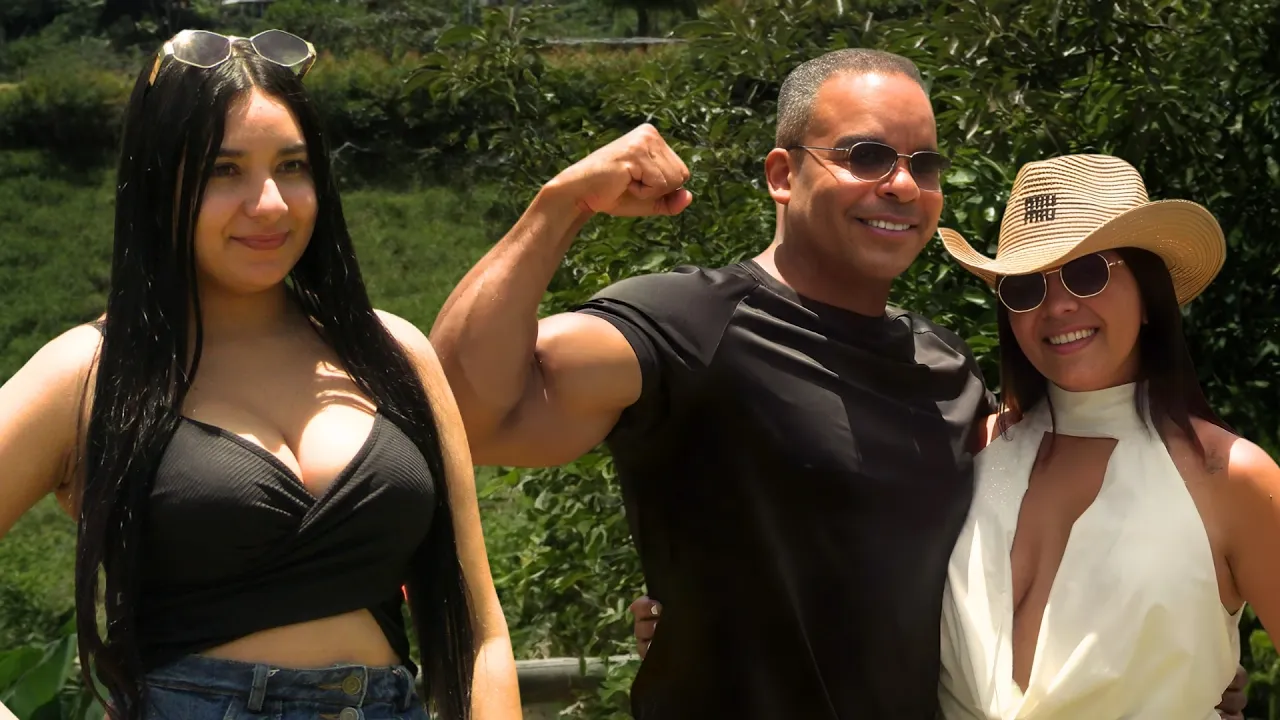 Colombian Girls LOVE Traditional MASCULINITY