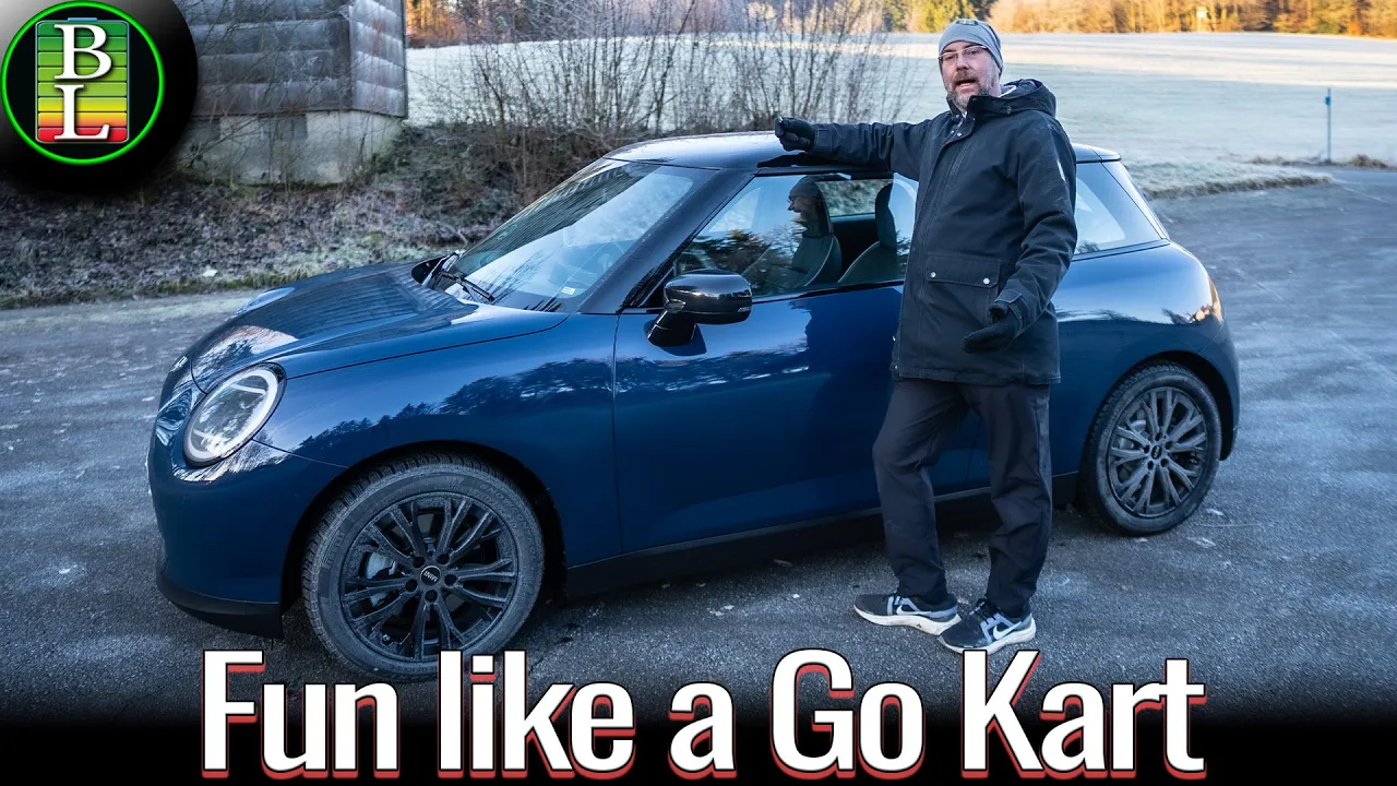 Mini Cooper E Review - Cheapest Mini EV Driving Fun in Winter!