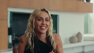 Miley Cyrus - River (Backyard Sessions Interview)